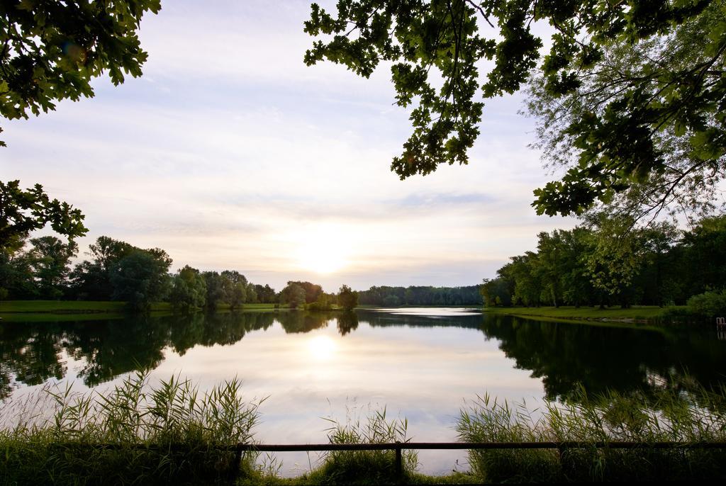 Donaupark Camping Tulln Tulln An Der Donau Luaran gambar